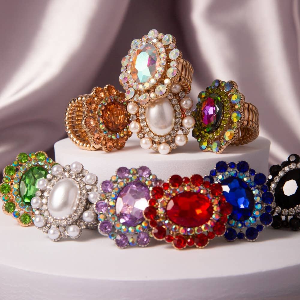 Dopamine Oval Crystal Sunburst Double Halo Stretch Ring
